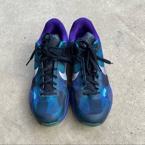 Kobe 10 “Overcome” Size 10.5 Basketball Shoes